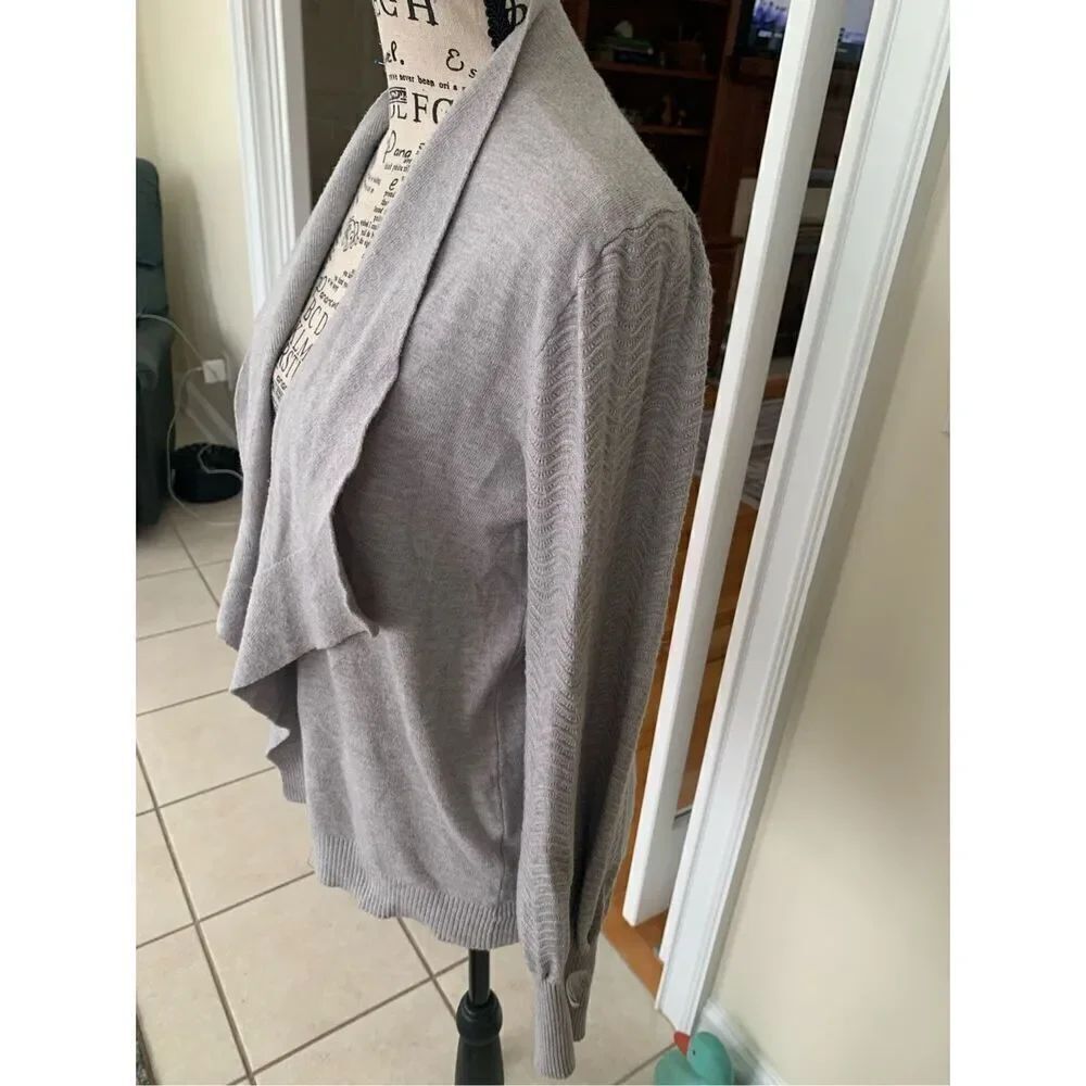 Essentials by Milano Gray Cardigan - Picture 4 of 6